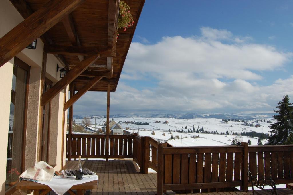 Cabana Motilor Marisel Exterior photo